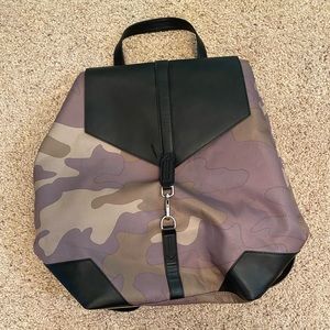 Stella & Dot Camo Backpack